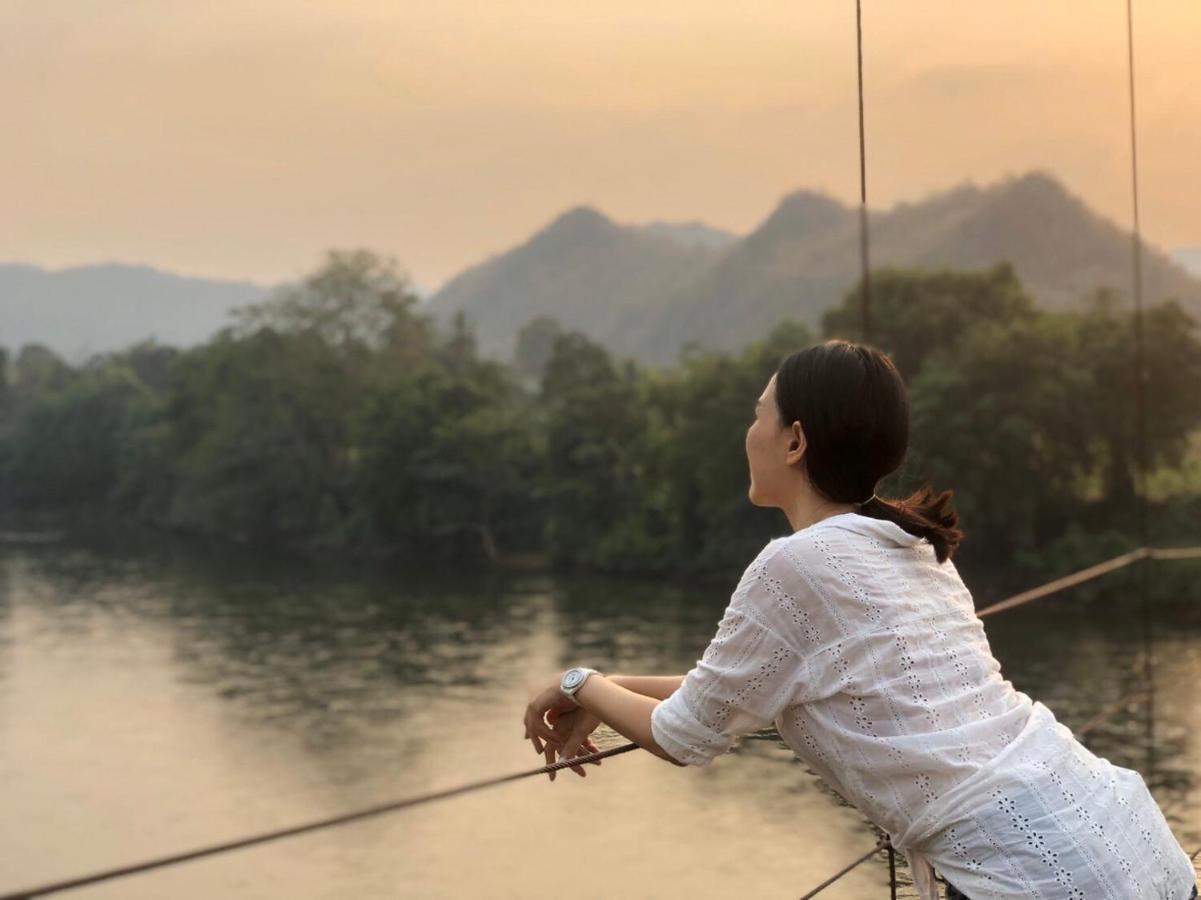 Baanrai Khunya บ้านไร่คุณย่า Ban Huai Maenam Noi Exteriör bild